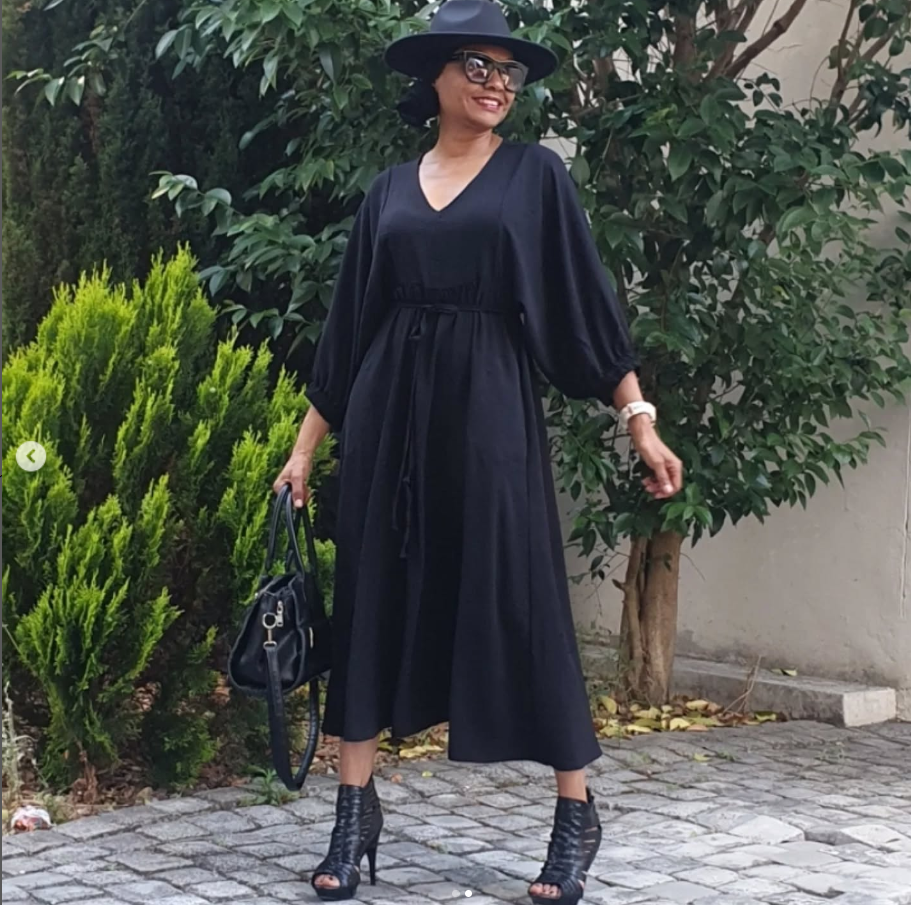 Doreen-black airflow one tier long