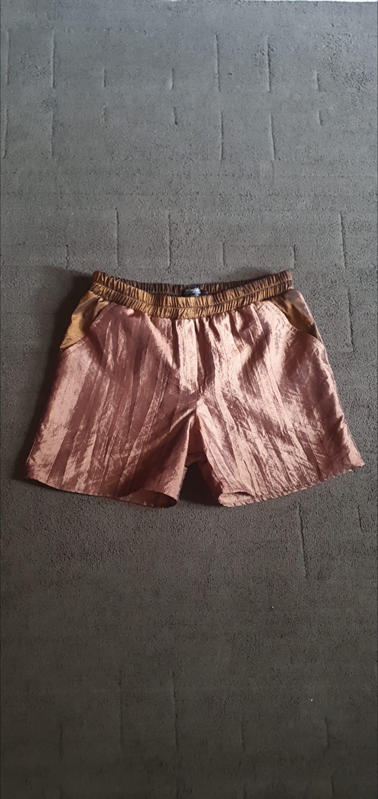 Zelda shorts- Bronze Taffeta